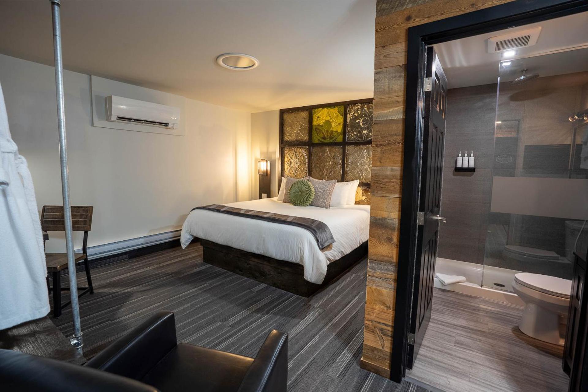 Heart & Hops Brewery Suites Kingsville المظهر الخارجي الصورة